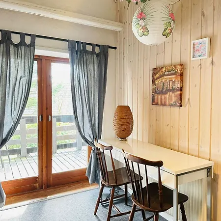 5 Min Walk To Lego House-loft Floor With 2 Bedrooms And Balcony *