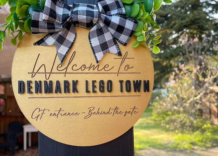 5 Min Walk To Lego House-loft Floor With 2 Bedrooms And Balcony Apartment